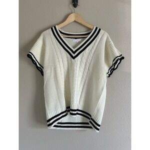 New Women's White & Black V-Neck Sweater ||‎ large